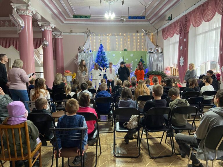 СВЯТИЙ МИКОЛАЙ ЗАВІТАВ ДО БЛАГОДАТНОГО